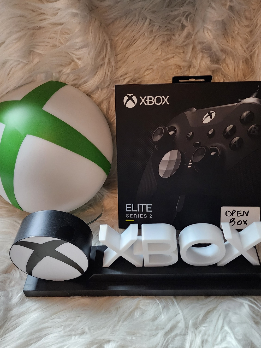 Elite Series 2 Wireless Controller - Black, 2 Xbox Lights Included